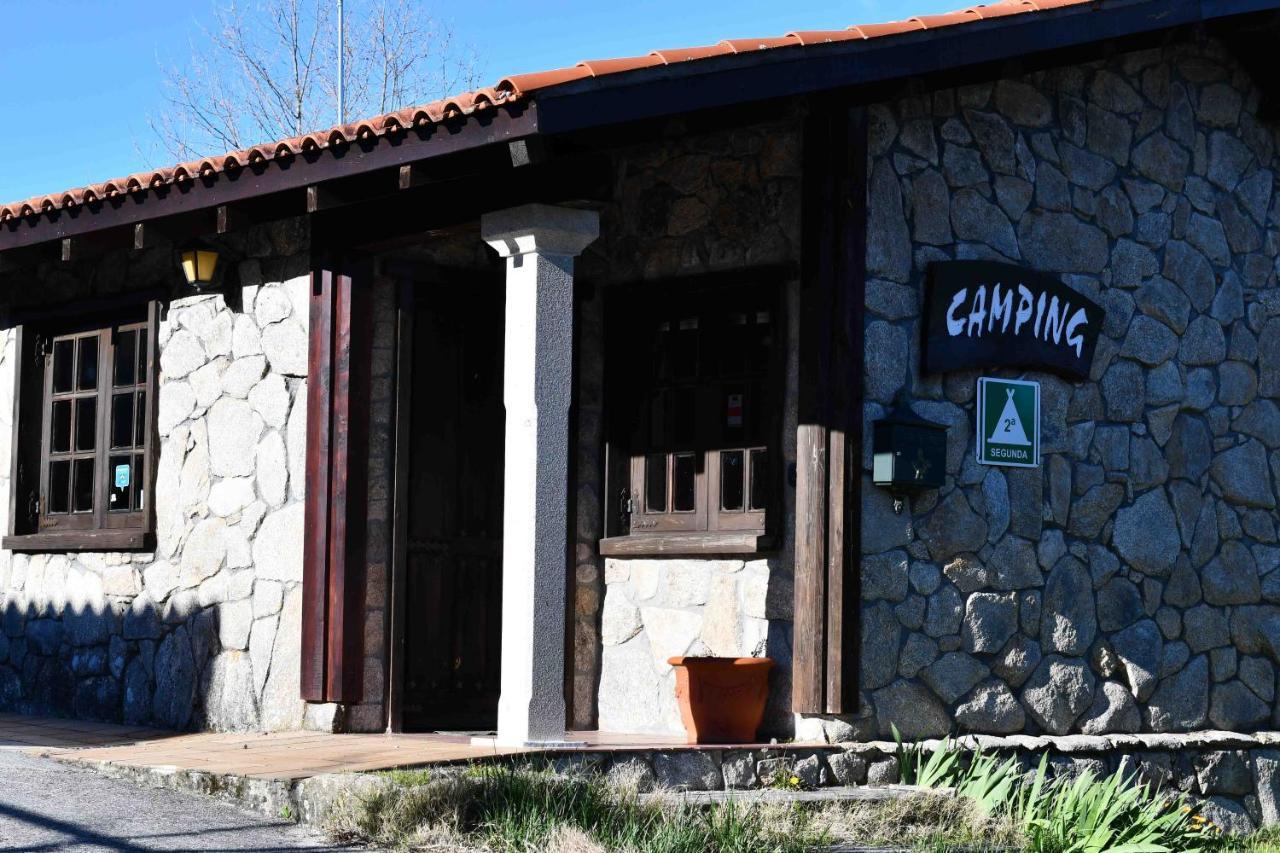 Hôtel Camping Canon Do Sil à Parada del Sil Extérieur photo